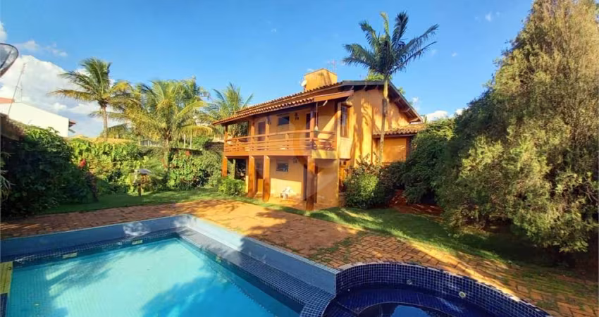 Casa com 3 quartos à venda em Dois Córregos - SP