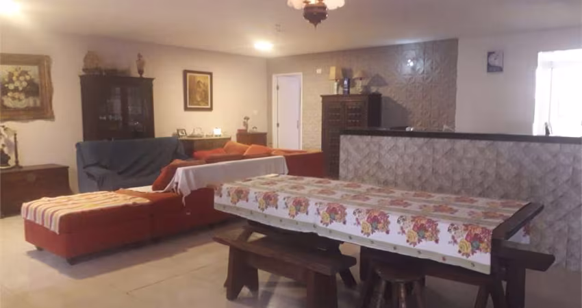 Casa com 3 quartos à venda em Pompéia - SP