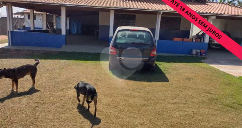 Chácara com 4 quartos à venda em Jardim São Francisco - SP