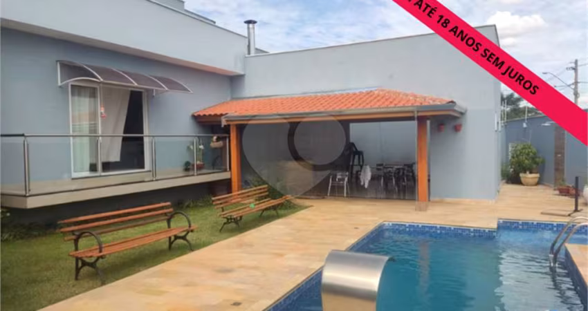Casa com 3 quartos à venda em Taquaral - SP