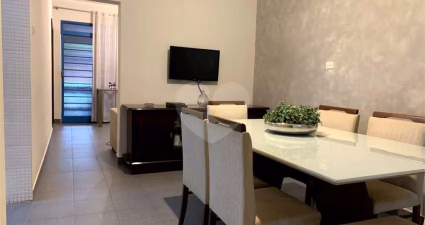 Casa com 4 quartos à venda ou para locação em Centro - SP