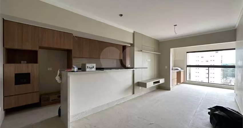 Apartamento com 3 quartos para locação em São Judas - SP