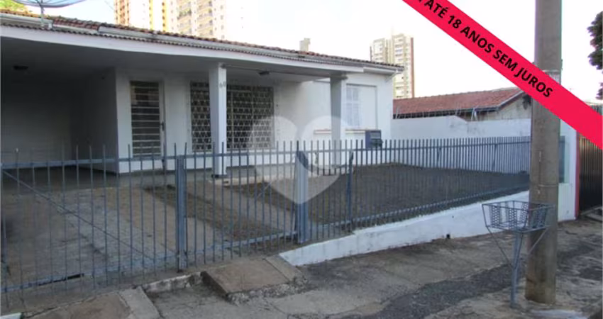 Casa térrea com 2 quartos à venda em São Judas - SP