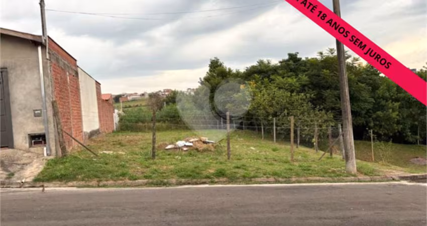 Terreno à venda em Jardim Dos Manacás - SP