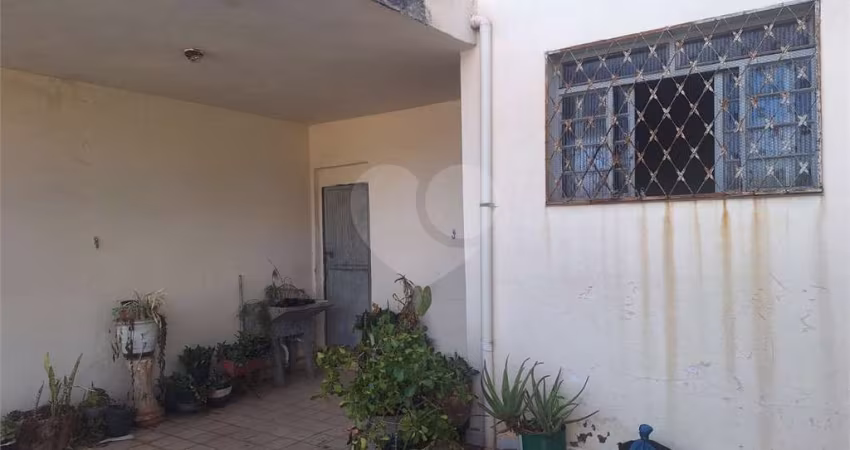 Casa com 2 quartos à venda em Vila Monteiro - SP