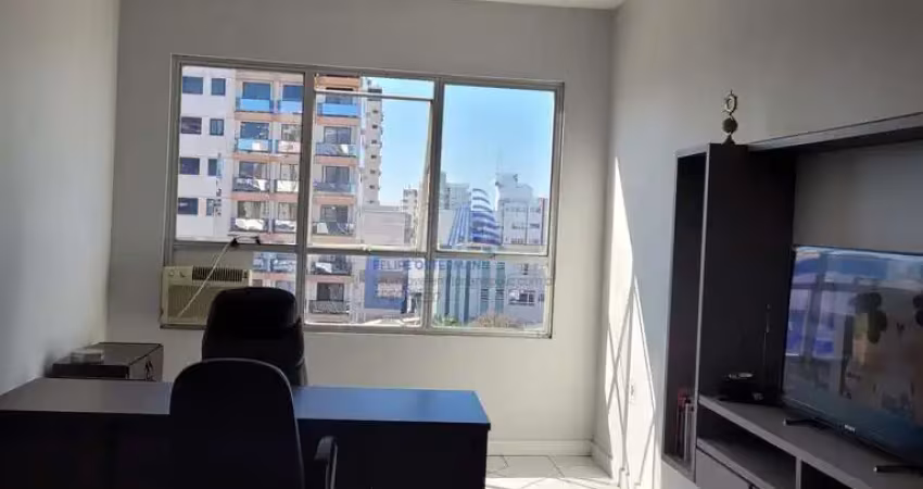 Sala comercial à venda na Rua General Liberato Bitencourt, Estreito, Florianópolis