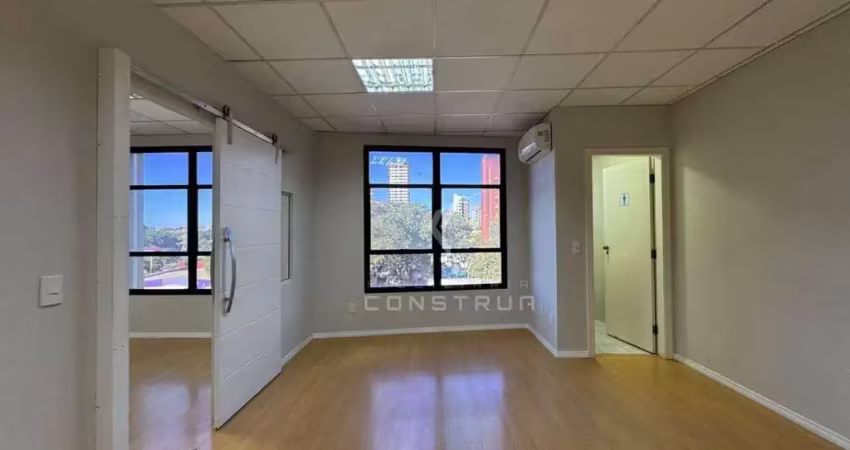 Sala comercial com 2 salas para alugar na Rua Doutor Antônio Galízia, 181, Cambuí, Campinas