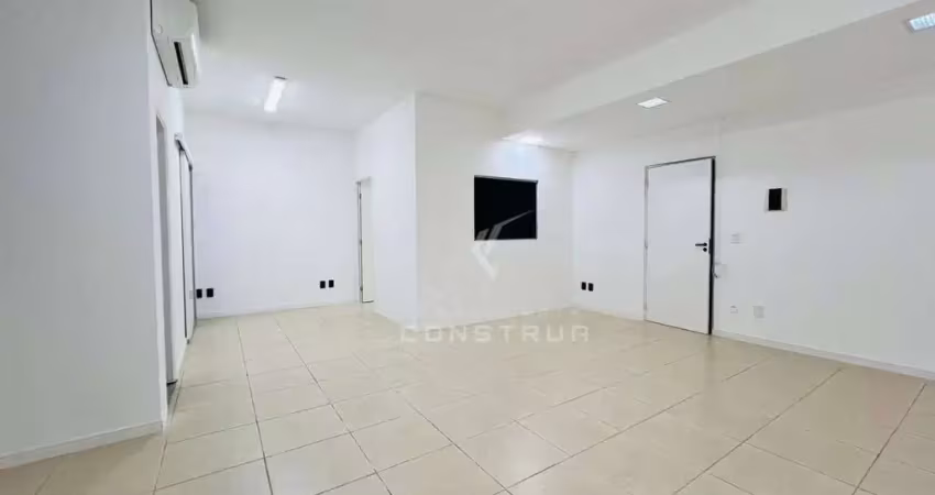 Sala comercial com 2 salas para alugar na Rua Baguaçu, 26, Alphaville, Campinas