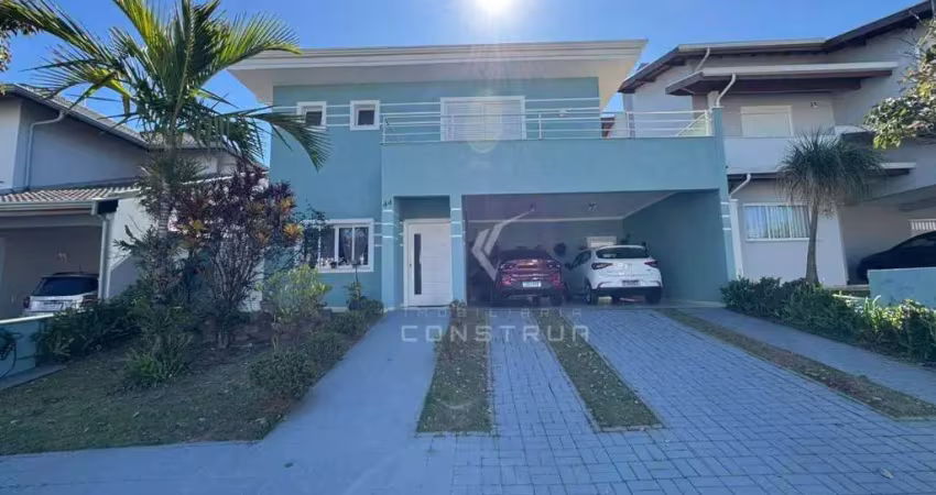 Casa a venda em condomínio fechado em valinhos - s/p