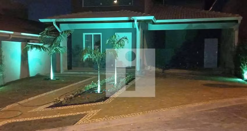 Casa com 3 dormitórios à venda, 223 m² por R$ 1.330.000,00 - Lenheiro - Valinhos/SP