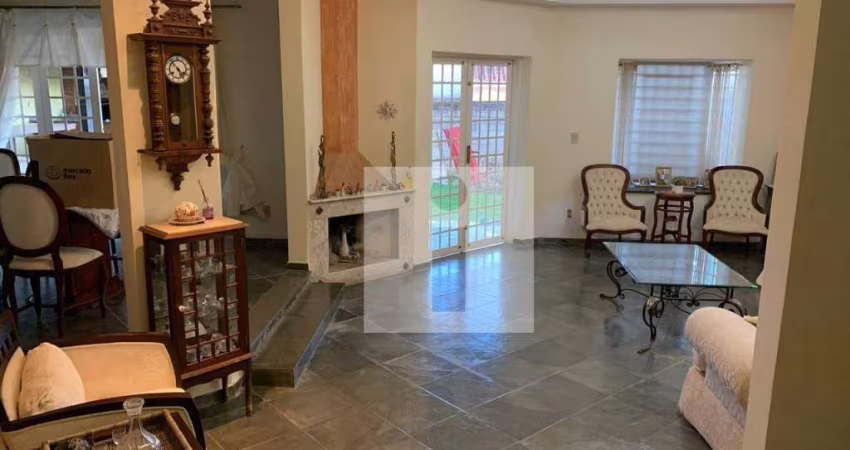 Casa a venda com 4 quartos no San Conrado em Sousas - Campinas -SP