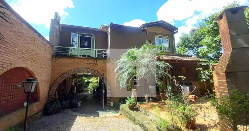 Casa com 2 quartos à venda, 249 m² por R$ 1.100.000 - Jardim Belmonte (Sousas) - Campinas/SP