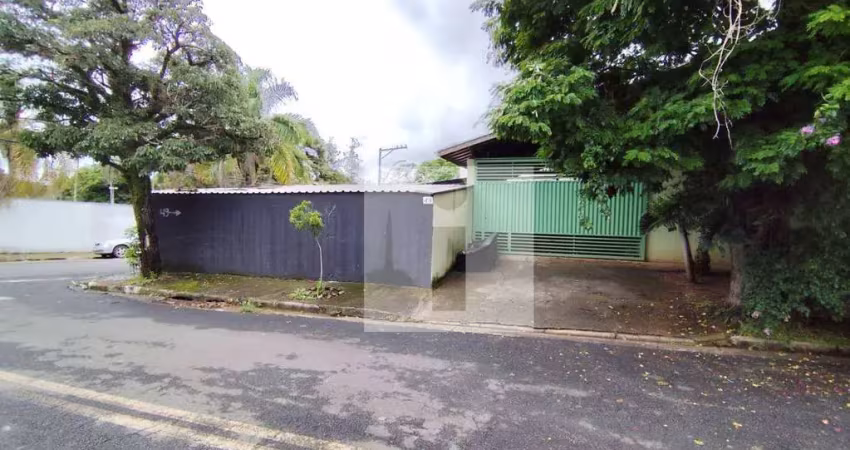 Casa com 3 quartos  venda e locação- Vila Bourbon (Sousas) - Campinas/SP