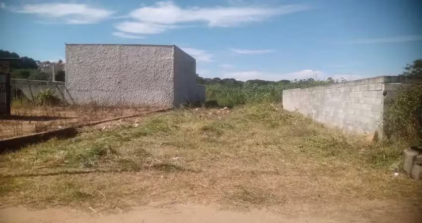 Terreno à venda na Avenida Panamá, Jundiapeba, Mogi das Cruzes