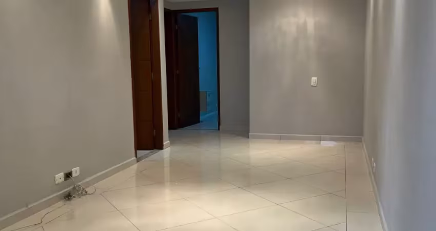 Casa em condomínio fechado com 3 quartos à venda na Rua Gato Cinzento, 60, Vila Urupês, Suzano