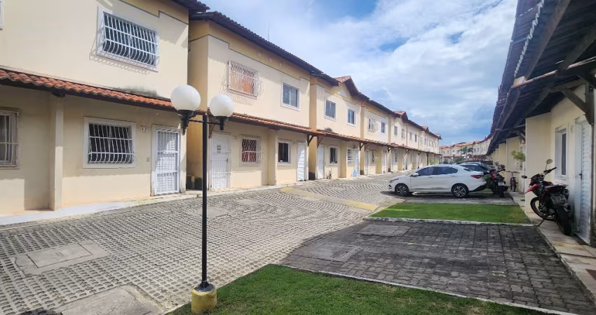 Casa Duplex com 2 Quartos ao lado da Osório
