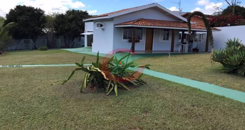 Chácara para Venda em Indaiatuba, Vale das Laranjeiras, 4 dormitórios, 3 suítes, 4 banheiros, 4 vagas