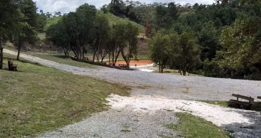 Chácara 3 km da igreja do roseira com tanque de peixes