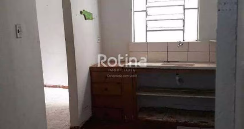 Casa à venda, 2 quartos, Bom Jesus - Uberlândia/MG - Rotina Imobiliária