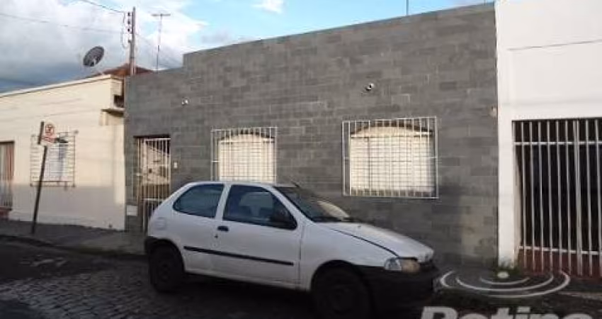 Casa à venda, 2 quartos, Nossa Senhora Aparecida - Uberlândia/MG - Rotina Imobiliária