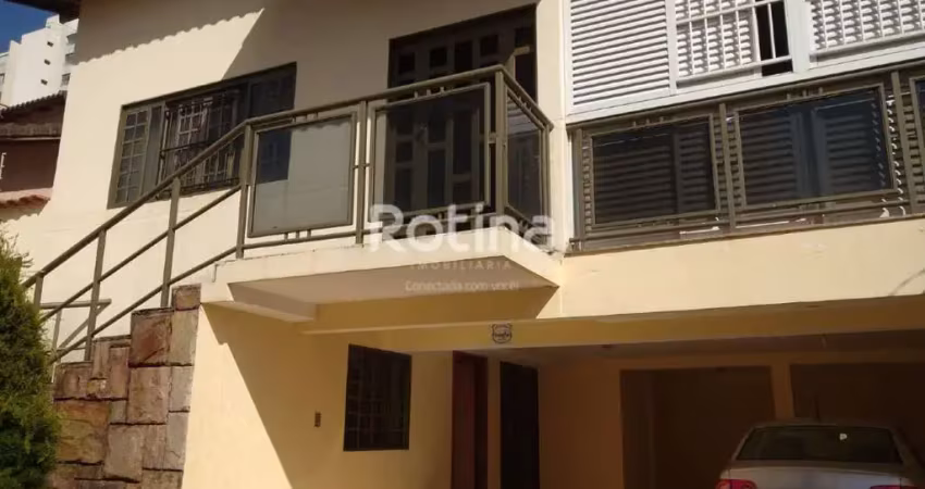 Casa à venda, 3 quartos, Saraiva - Uberlândia/MG - Rotina Imobiliária