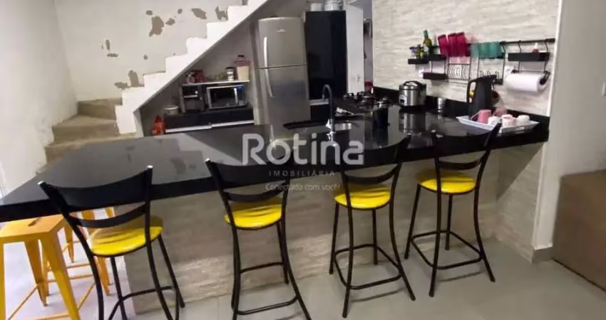 Casa Condomínio Fechado à venda, 3 quartos, Cond. Terra Nova II - Uberlândia/MG - Rotina Imobiliária