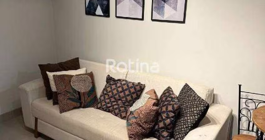 Apartamento à venda, 2 quartos, Umuarama - Uberlândia/MG - Rotina Imobiliária