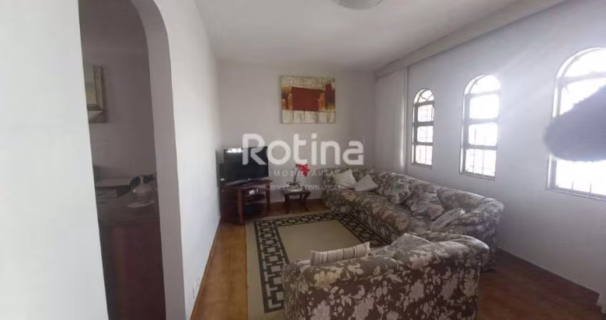 Casa à venda, 3 quartos, Brasil - Uberlândia/MG - Rotina Imobiliária