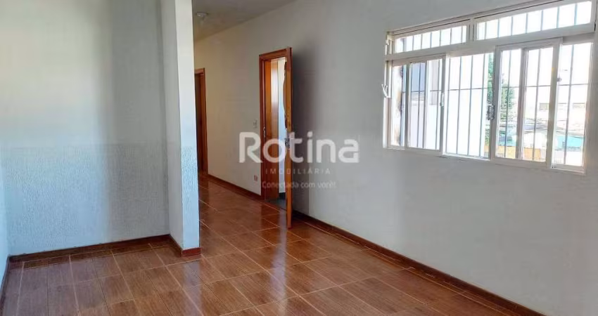 Casa Comercial à venda, 6 quartos, Saraiva - Uberlândia/MG - Rotina Imobiliária