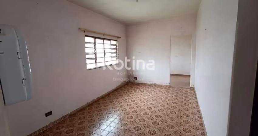 Casa à venda, 3 quartos, Fundinho - Uberlândia/MG - Rotina Imobiliária