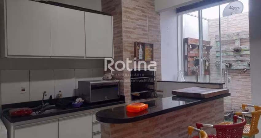 Casa Condomínio Fechado à venda, 3 quartos, Cond. Terra Nova I - Uberlândia/MG - Rotina Imobiliária
