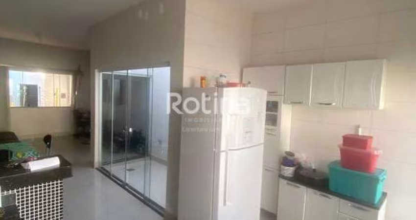 Casa à venda, 3 quartos, Planalto - Uberlândia/MG - Rotina Imobiliária