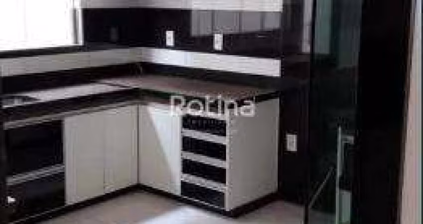 Casa à venda, 4 quartos, Cidade Jardim - Uberlândia/MG - Rotina Imobiliária