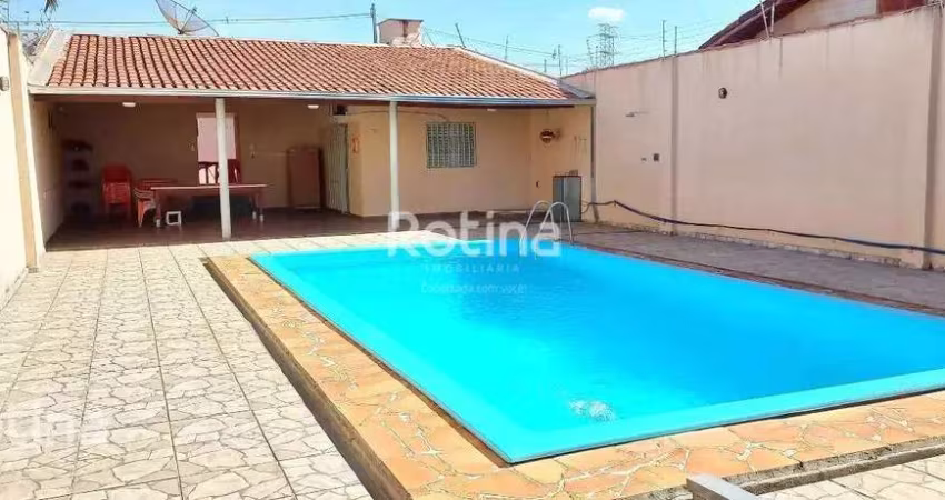 Casa Comercial à venda, 1 quarto, Jardim Patrícia - Uberlândia/MG - Rotina Imobiliária