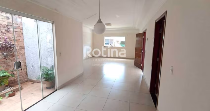 Casa Condomínio Fechado à venda, 3 quartos, Jardim Holanda - Uberlândia/MG - Rotina Imobiliária