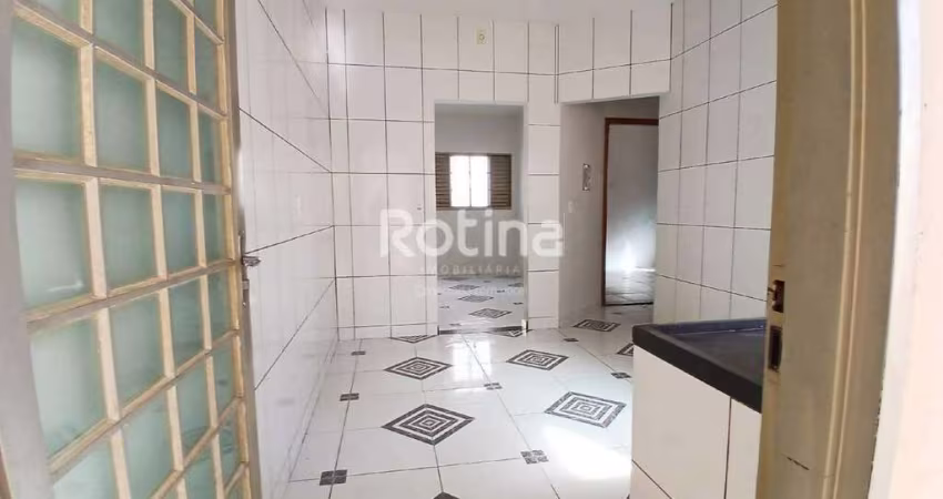 Casa à venda, 2 quartos, Marta Helena - Uberlândia/MG - Rotina Imobiliária