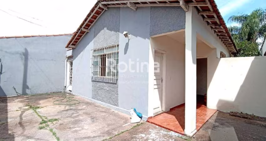 Casa à venda, 3 quartos, Presidente Roosevelt - Uberlândia/MG - Rotina Imobiliária