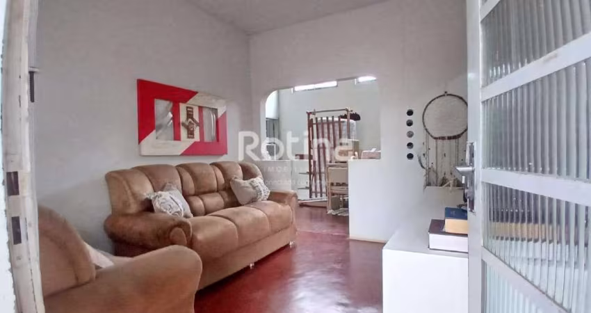 Casa à venda, 3 quartos, Osvaldo Rezende - Uberlândia/MG - Rotina Imobiliária