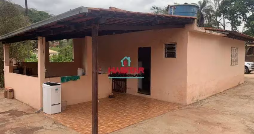 Chácara em itatiaiuçu.chácara com 1600 m². água corrente.