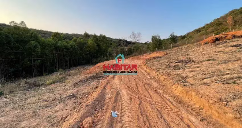 Chácara / sítio à venda na Rua Caetano Burrini, Área Rural de Itaúna, Itaúna