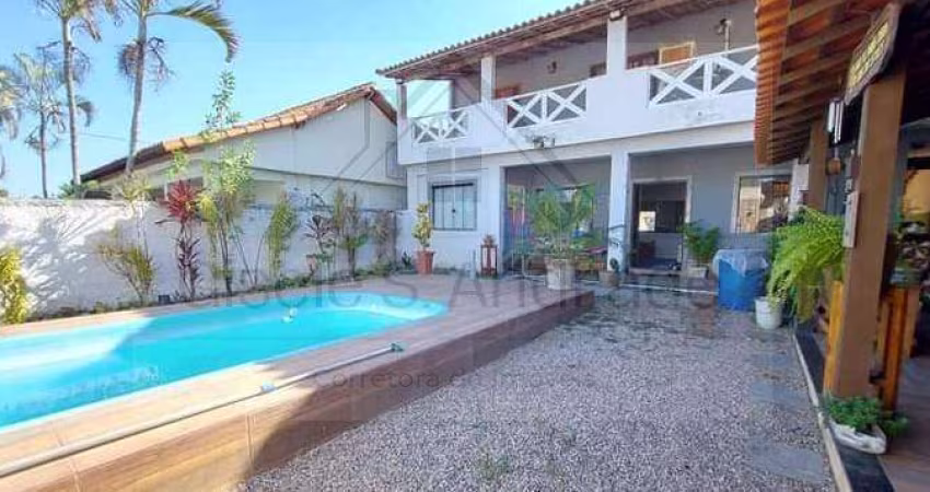 Casa para Venda em Maricá, Parque Nanci, 3 dormitórios, 1 suíte, 2 banheiros, 4 vagas
