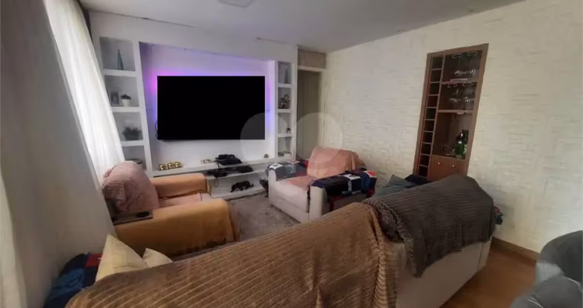 Apartamento à venda com 3 quartos, sendo 1 suíte,  no condomínio alegria, guarulhos - sp