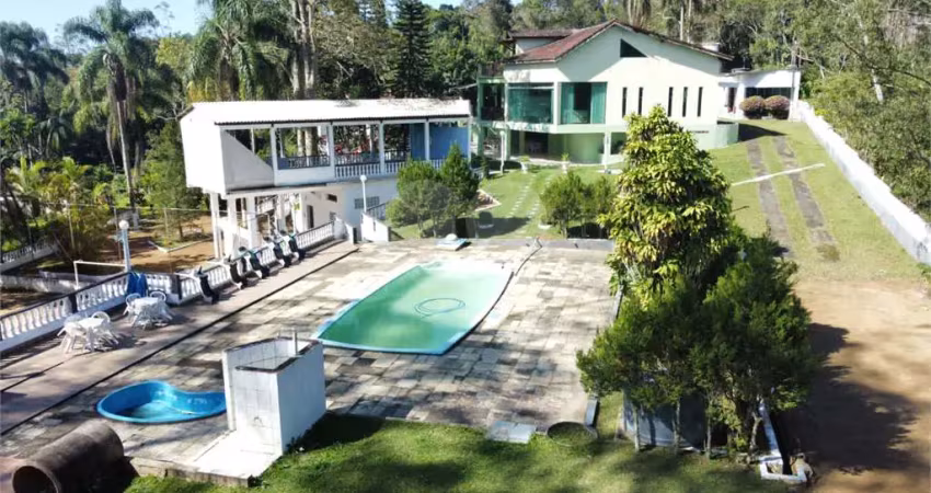 Fazenda à venda na Do São Lázaro, --, Centro, Mogi das Cruzes