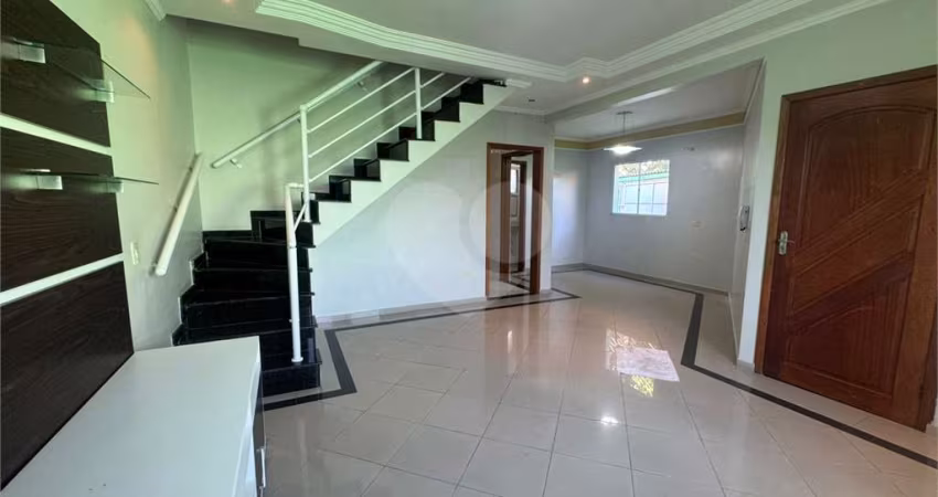 Casa com 3 quartos à venda em Jardim Vila Galvão - SP