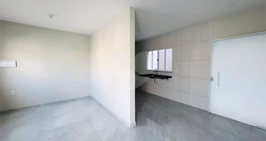 Casa à venda com 2 quartos em parque piratininga, itaquaquecetuba - sp