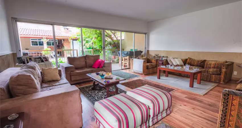 Casa à venda com 5 quartos, sendo 1 suíte,  em vila rosália, guarulhos - sp