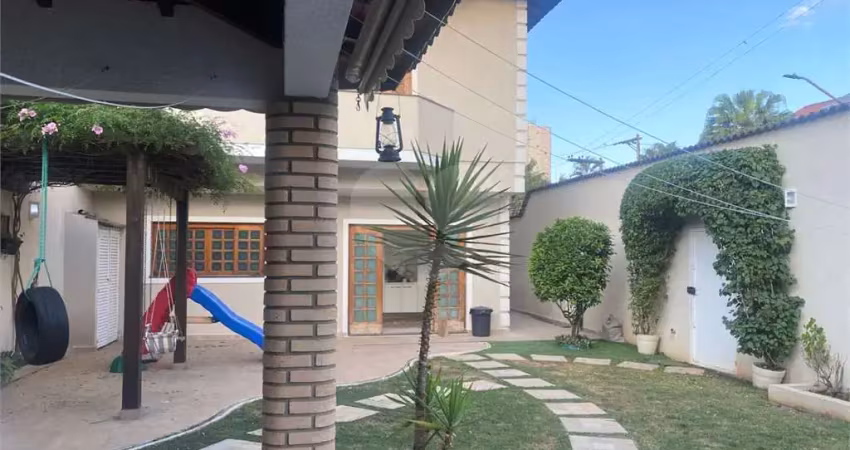 Casa à venda com 4 quartos, sendo 3 suítes,  em vila galvão, guarulhos - sp