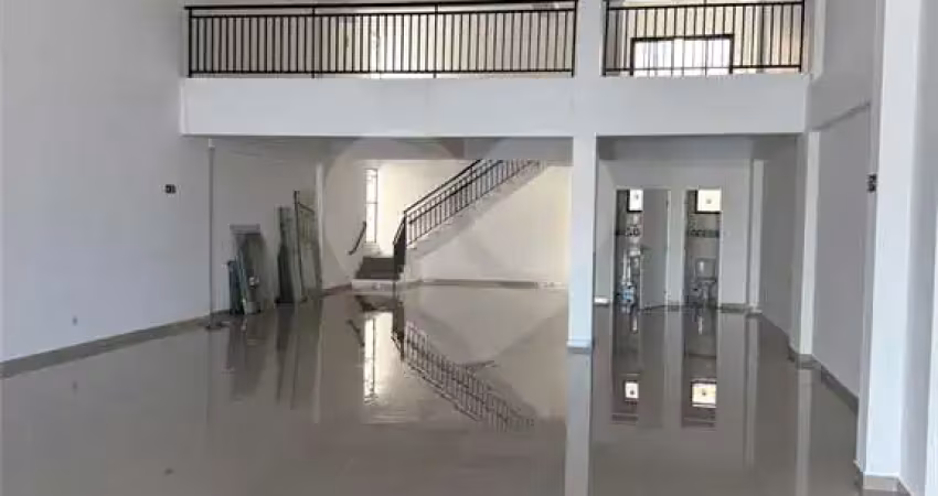 Casa para alugar na Avenida Doutor Timóteo Penteado, --, Vila Galvão, Guarulhos