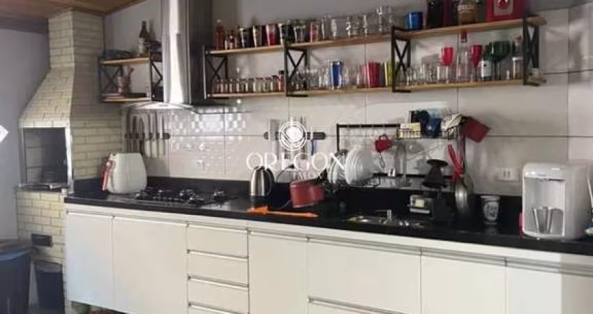 Sobrado em condomínio fechado, zona Norte,  74m²