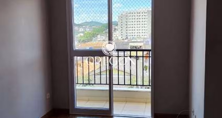 Apartamento no Bosque dos Ipês, 50m, 2 dorm varanda